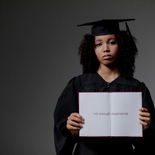 Desafios do mercado de trabalho após a graduação.